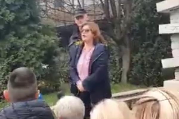 HOĆE LI MOJE DETE BITI VEZANO KAD JA UMREM?! Emotivan govor mame deteta sa posebnim potrebama