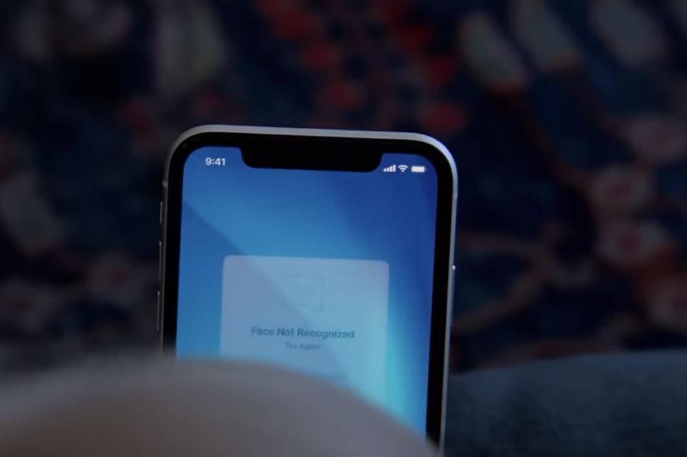 DA LI ĆE POSLE 16 GODINA AJFON OSTATI BEZ OVE KARAKTERISTIKE? Evo šta bi tačno moglo da se desi!