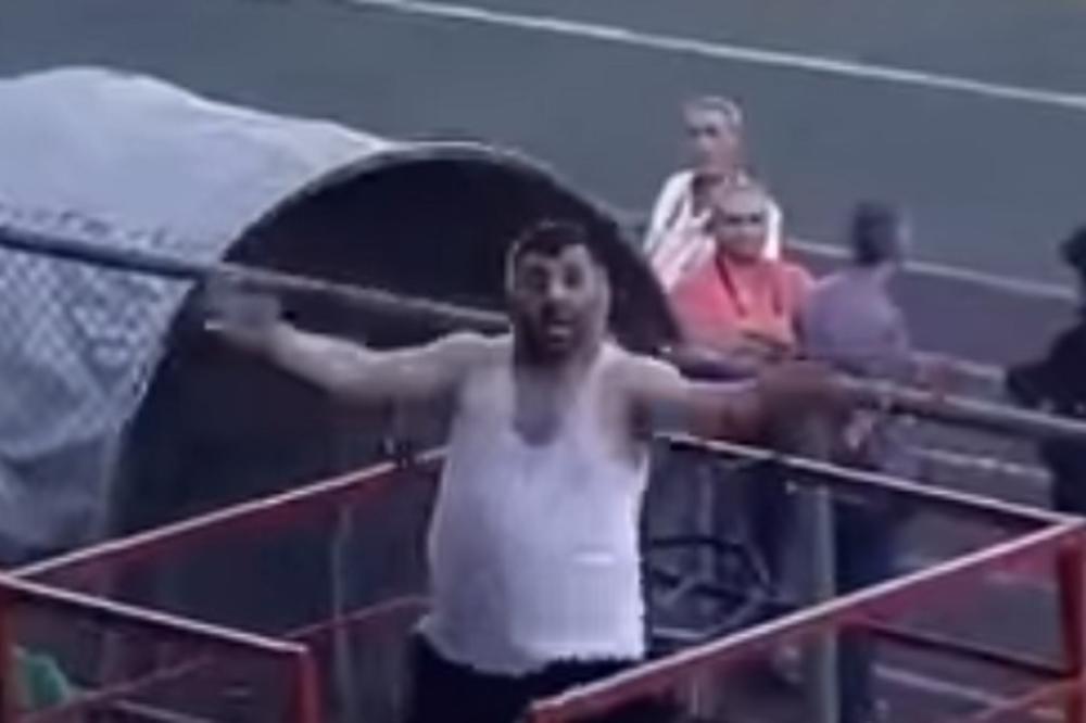 ZAUSTAVITE INTERNET: Da li je ovo najluđi vođa navijača u istoriji fudbala?