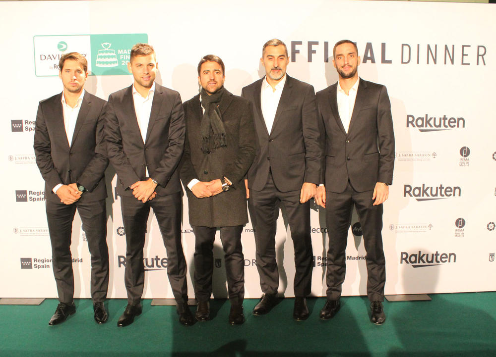 Janko Tipsarević sa saigračima iz Dejvis kup reprezentacije