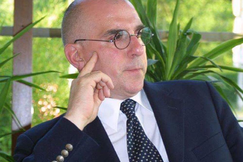 KARAĐORĐEVIĆ OSNIVA POLITIČKU STRANKU! Monarhistički front ima SAMO JEDAN CILJ i ne nije onaj koji mislite