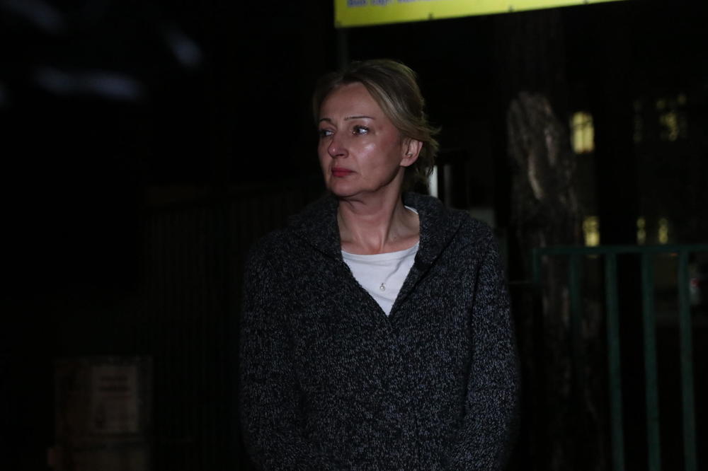 ŠKOLA NEMA ČUVARA, VRATA MORAJU DA BUDU OTVORENA: Direktorka o napadu u Velikoj Plani, krizna situacija još traje!