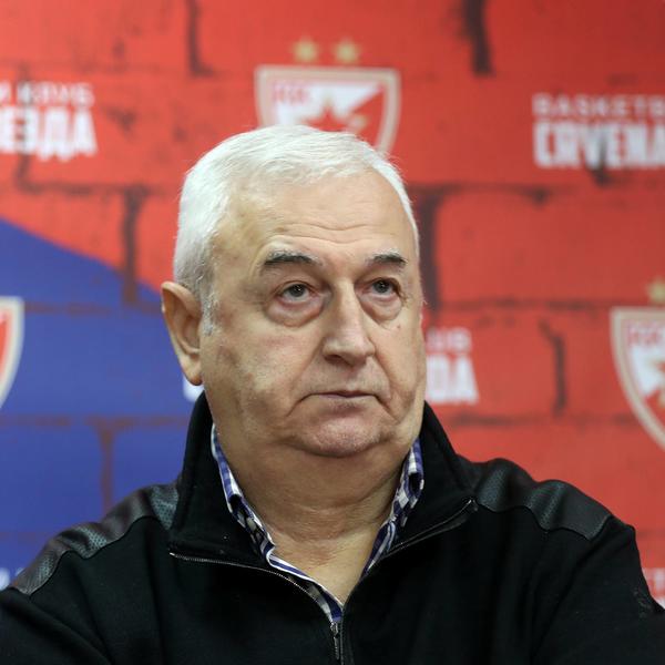 DRAGAN ŠAKOTA OPERISAN U ATINI: Izašao iz bolnice, pa poslao poruku čovečanstvu zbog 'prokletog koronavirusa'