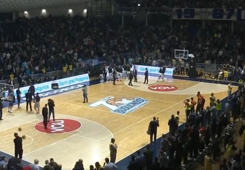 KK Partizan, KK Budućnost, Hala Morača