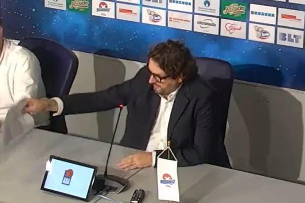 STAVIĆEMO 15 ŠUTERA U KAMION, PA MOŽDA I POGODIMO NEŠTO: Nova hit izjava Trinkijerija, pričao je i o sudijama!