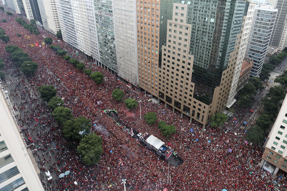 Milion ljudi na ulicama Rija  