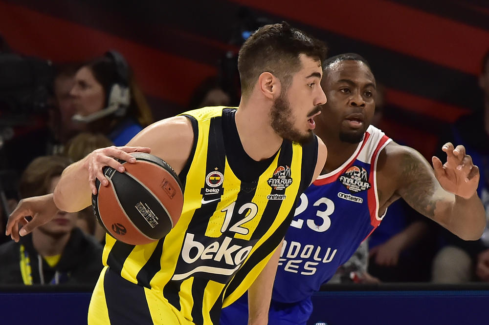 KAKAV OBRT, TOTALNO IZNENAĐENJE! Kalinić ima novi klub, a nije Makabi u pitanju!