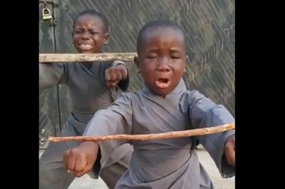 DECA PLAČU, NA SILU UČE KUNG FU I JEZIVU PESMICU: Ovo je dokaz da KINA nameće svoju kulturu u AFRICI (VIDEO)