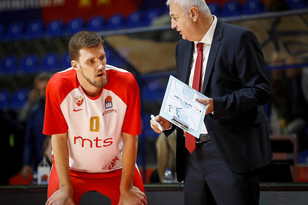 ŠAKOTA OBJASNIO ZAŠTO JE ODSTRANIO KUZMIĆA: Nije moglo da prođe bez pitanja o srpskom centru koji je sada u FMP-u!