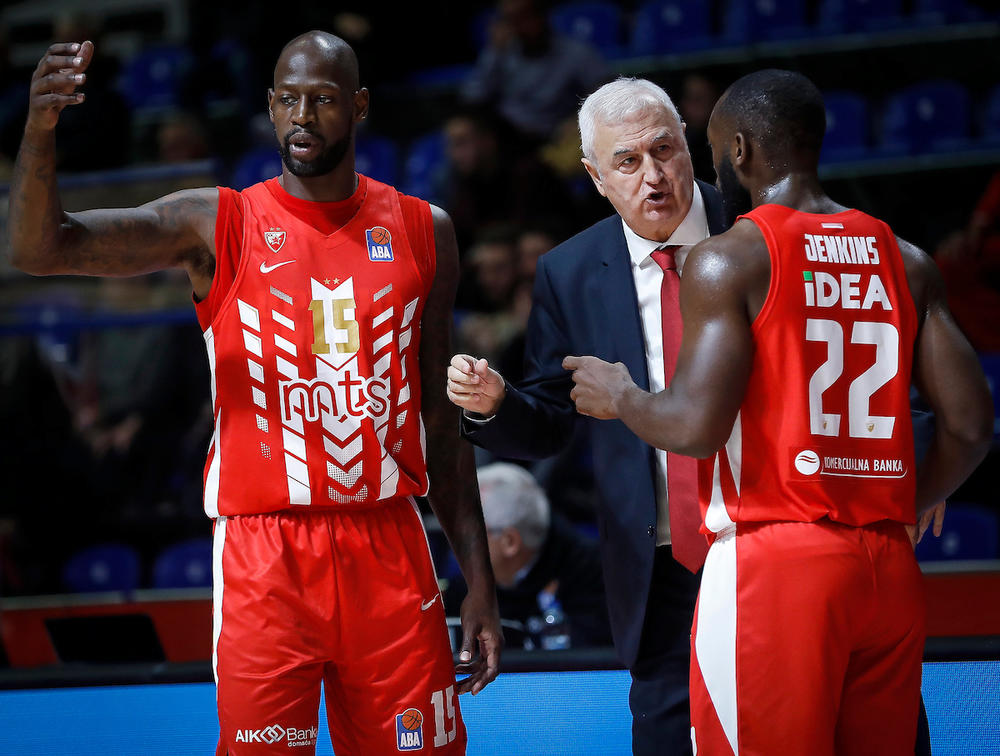 Dragan Šakota je zadovoljan izdanjem u povratničkoj utakmici na klupi Zvezde