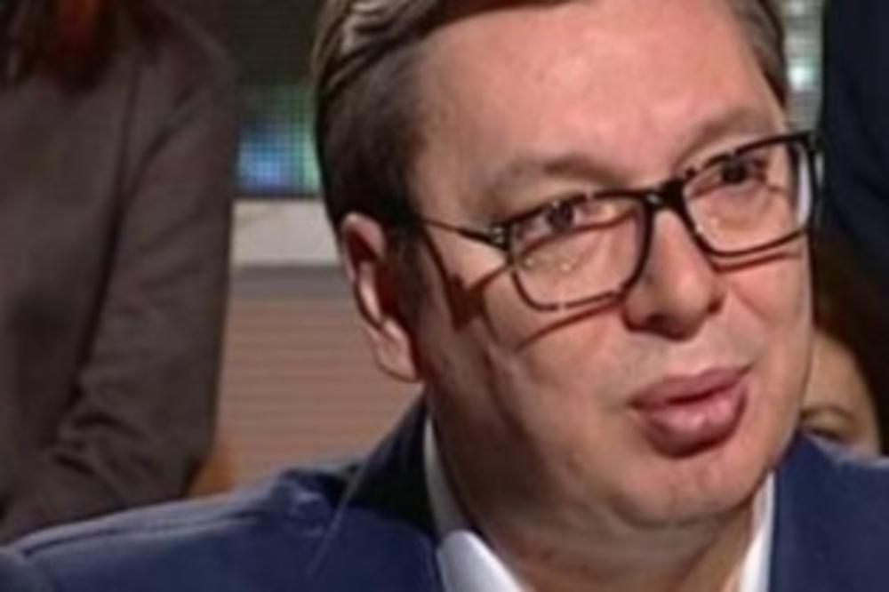 IMAM HRONIČNIH PROBLEMA SA ZDRAVLJEM, ŠEŠELJ ME JE POZVAO DOK SAM BIO U BOLNICI: Vučić u Ćirilici!
