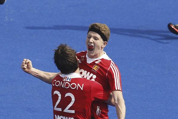 LOBANJA MU PREPUKLA NA POLA: Slavni igrač zbog stravične povrede završava karijeru - ovaj prizor nije za svakog!