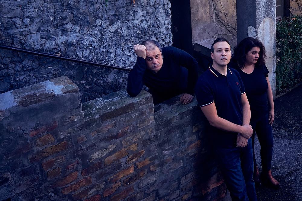 Jedan od najznačajnijih novosadskih bendova, MINSTREL u subotu 4.7. drži KONCERT NA ZIDIĆU Doma omladine Beograda