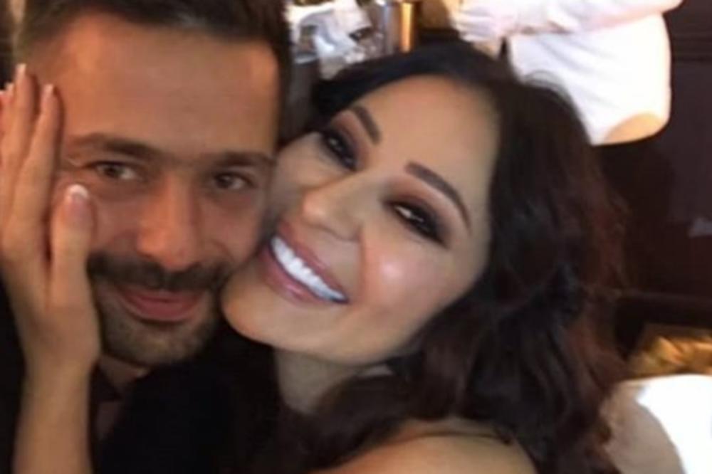 CECA JE OVAKO SKUPILA USPOMENE SA VENČANJA: Celu noć pravila SELFIJE! Nekoga STISKALA, a sa njom se OMAKAO VIDEO!