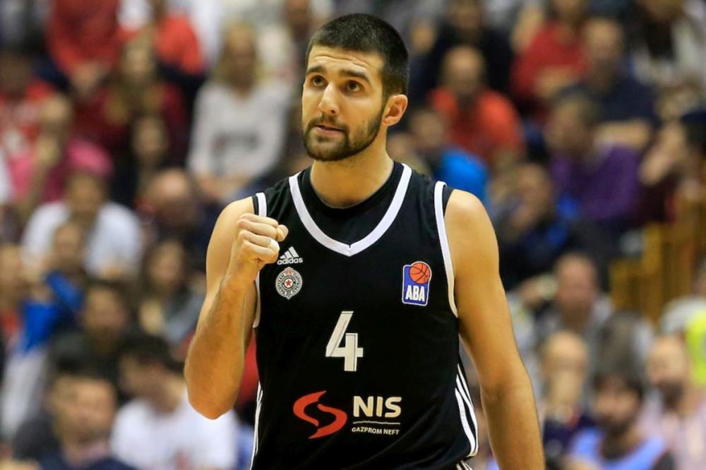 POTPUNO NEOČEKIVANO: Potpisao Aleksandar Cvetković!