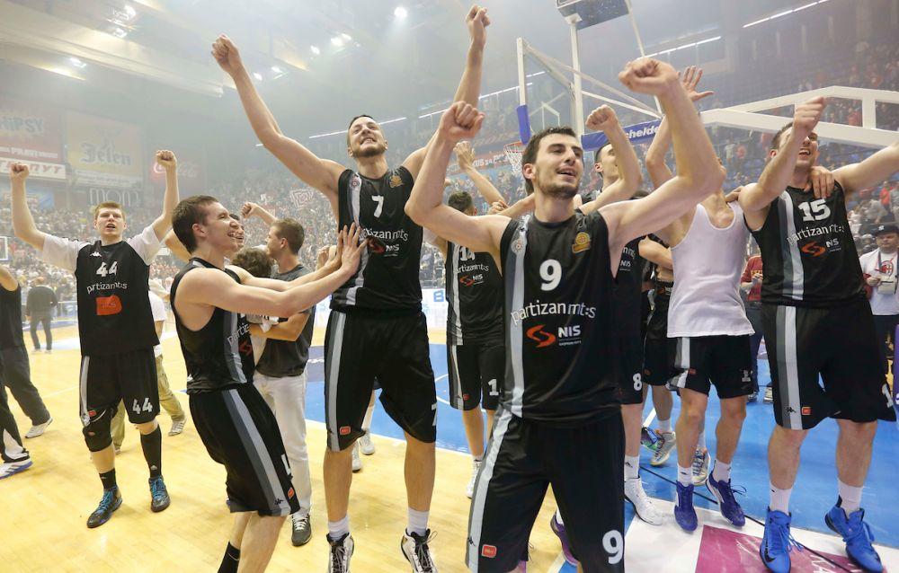 Lovernj i Vesterman u dresu Partizana  