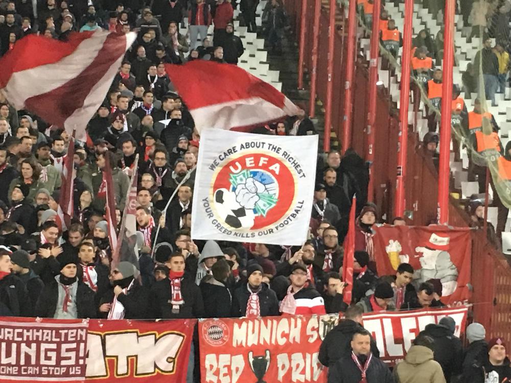 Poruka navijača Bajerna protiv UEFA