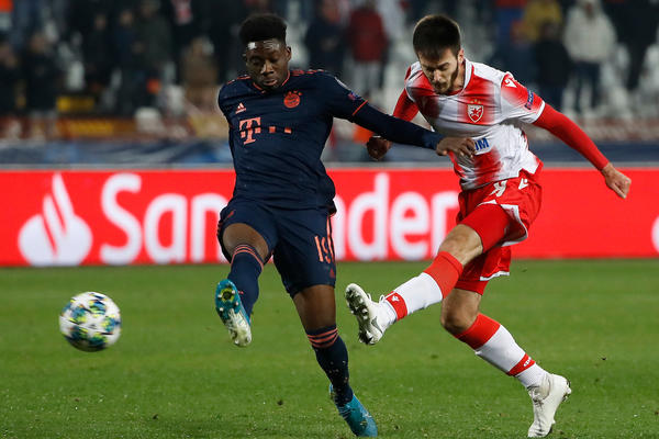 ALFONSO DEJVIS SE POVREDIO NA TRENINGU: Borjanov saigrač U TEŠKOM PROBLEMU