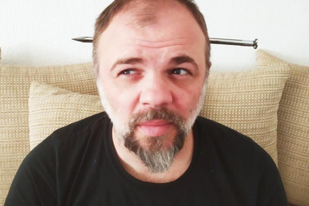 JESTE LI IKAD PODUČAVALI ZLOSTAVLJANO DETE ILI SAZNALI DA JE UČENIK UMRO? Tekst ovog PROFESORA uznemirio je region