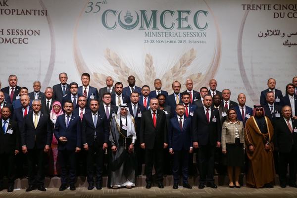 PRONAĐITE SRPSKOG POLITIČARA NA SLICI S NEKIM OD NAJMOĆNIJIH LJUDI NA PLANETI: Tu je, pored Erdogana