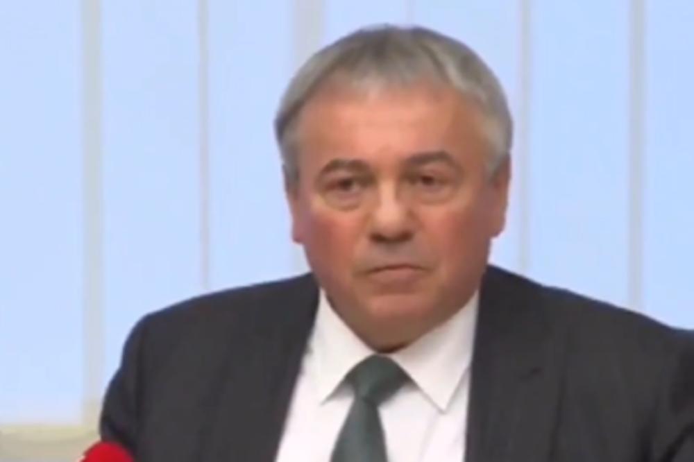 O ŠARČEVIĆEVOJ REAKCIJI SVI PRIČAJU: Evo šta je rekao kad je čuo da Mića ne prodaje Megatrend!