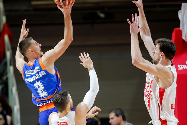 SUDIJE SU POKRALE VALENSIJU PROTIV ZVEZDE: Evroliga izdala saopštenje zbog dešavanja na meču u Beogradu!