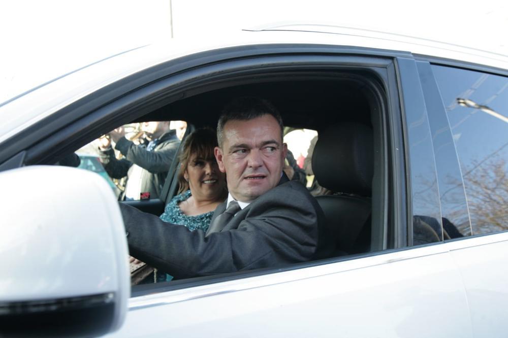 POSLE SVADBE DECENIJE JOŠ JEDNO SLAVLJE U RODIĆA: Ala se pilo u Titelu! Sestre Rodić objavile NA SVA ZVONA