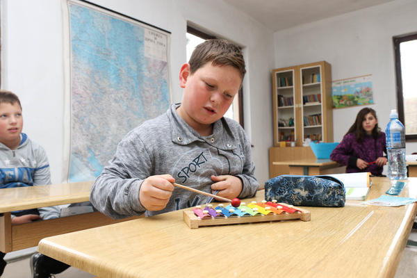 GROZDOMIR MATIĆ JE BIO PRVA OSOBA KOJA SE POJAVILA U EMISIJI VREME JE ZA BEBE! Ovako sada izgleda njegov ŽIVOT!