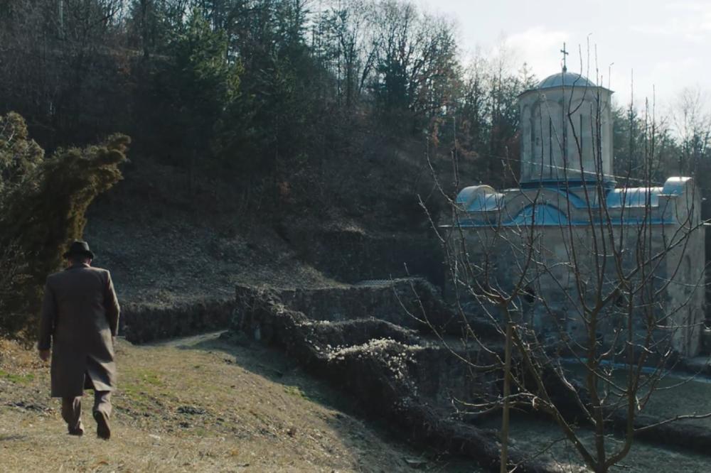 ZABRANJENI ZNAK OSVANUO NA HRVATSKOM GROBLJU! Na poleđini ostavili poruku koja će vas slediti!