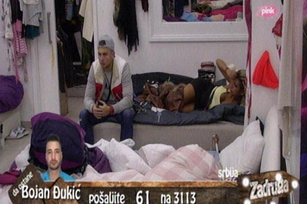 STEFAN KARIĆ JE ZABO IVI NOŽ U LEĐA: Urotio se sa Šopićkom i Lepim Mićom! Teško njemu kad ona sazna! (VIDEO)