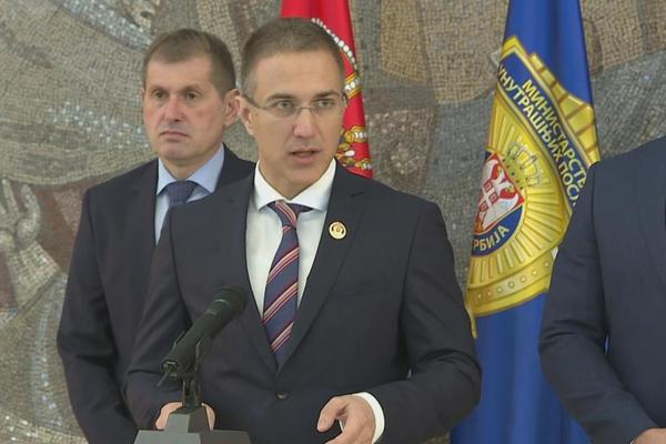 STEFANOVIĆ O OPTUŽBAMA U SLUČAJU JOVANJICA: Koluviju nisam nikada sreo, nije ZVAO ni mene, ni ANDREJA VUČIĆA!