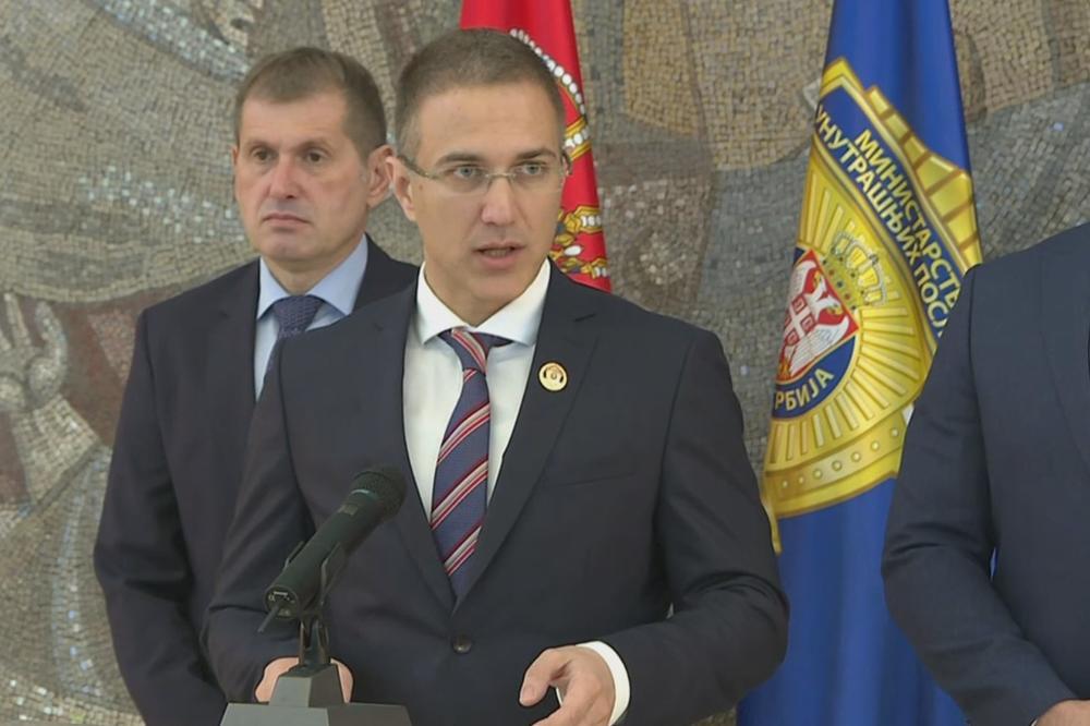 STEFANOVIĆ O OPTUŽBAMA U SLUČAJU JOVANJICA: Koluviju nisam nikada sreo, nije ZVAO ni mene, ni ANDREJA VUČIĆA!