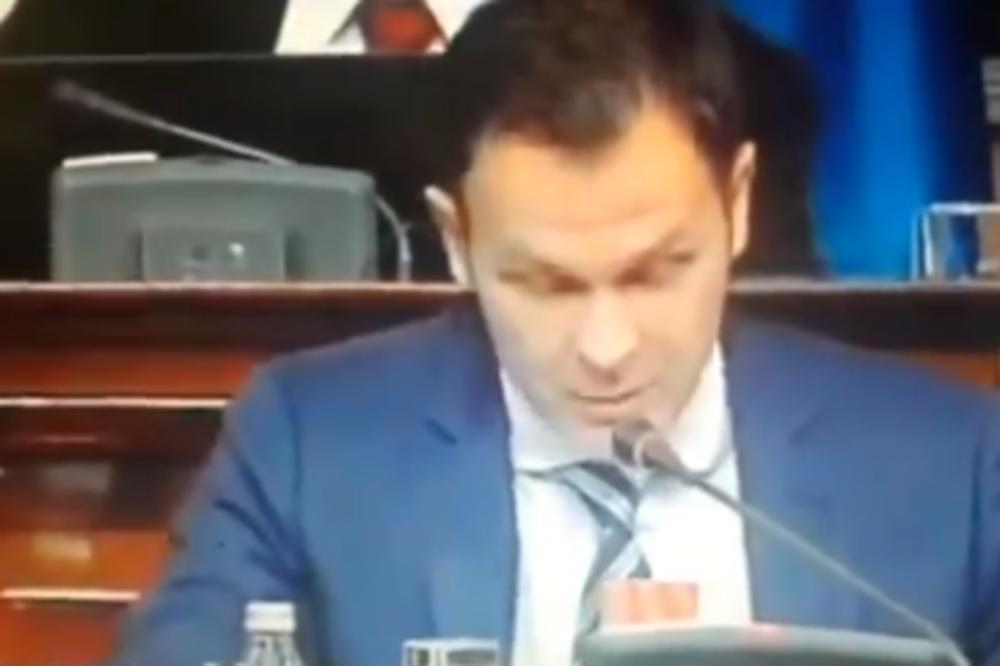 SINIŠA MALI O RASTU PENZIJA: Od 2001. do 2012. porasle s 4.505 na 23.024 dinara!