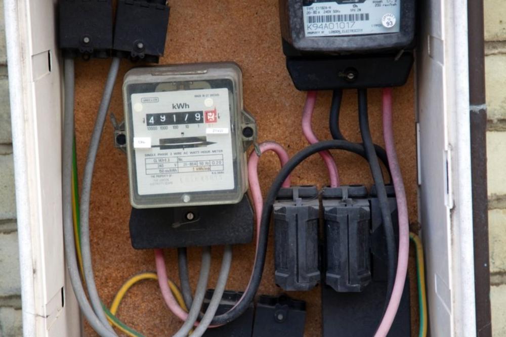 DA LI STE SVESNI GREŠAKA KOJE VEROVATNO PRAVITE? Zbog ovih uređaja vam stižu ogromni računi za struju