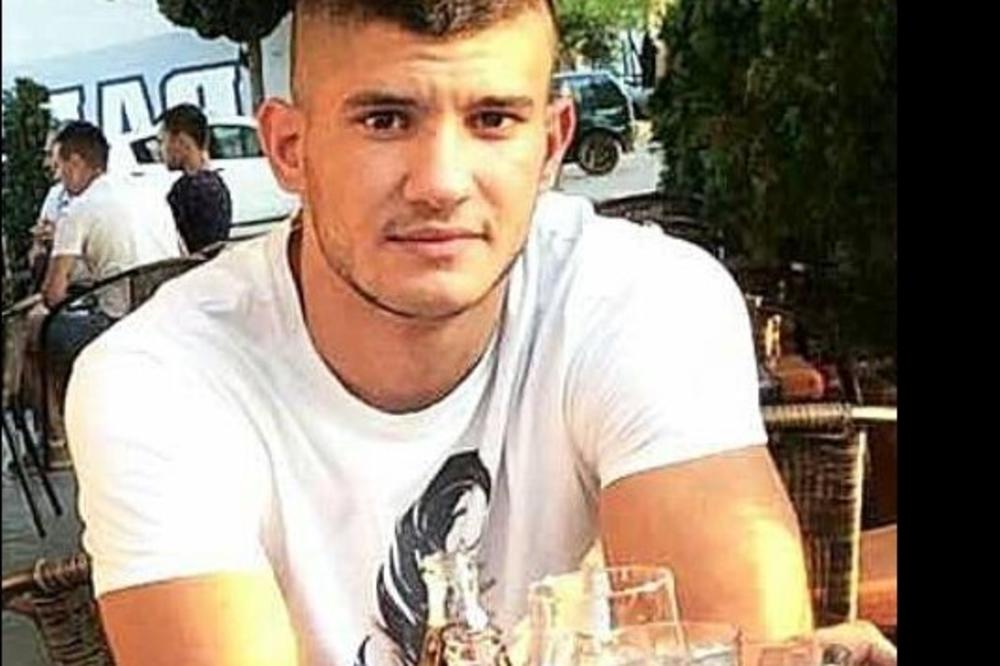 PREDRAGOV SIN RAJKO (21) JE IZNENADA UMRO U SPUŽU: Ocu govore da se SAM OTROVAO, on smatra da nešto PRIKRIVAJU!