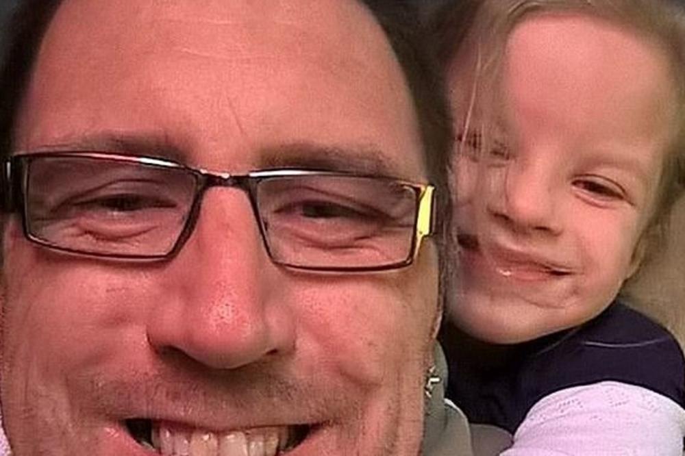 SUPRUG JE UDAVIO NJIHOVU ĆERKU, ONDA SE UBIO: Ipak mu je poslala cveće na SAHRANU - majka otkrila zašto ga NE MRZI