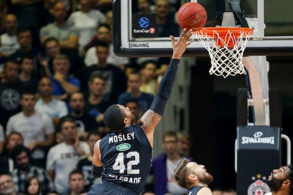 MOZLI JE ZALUDEO SVE NAVIJAČE: Evrokup se poklonio Partizanovom letećem Amerikancu!