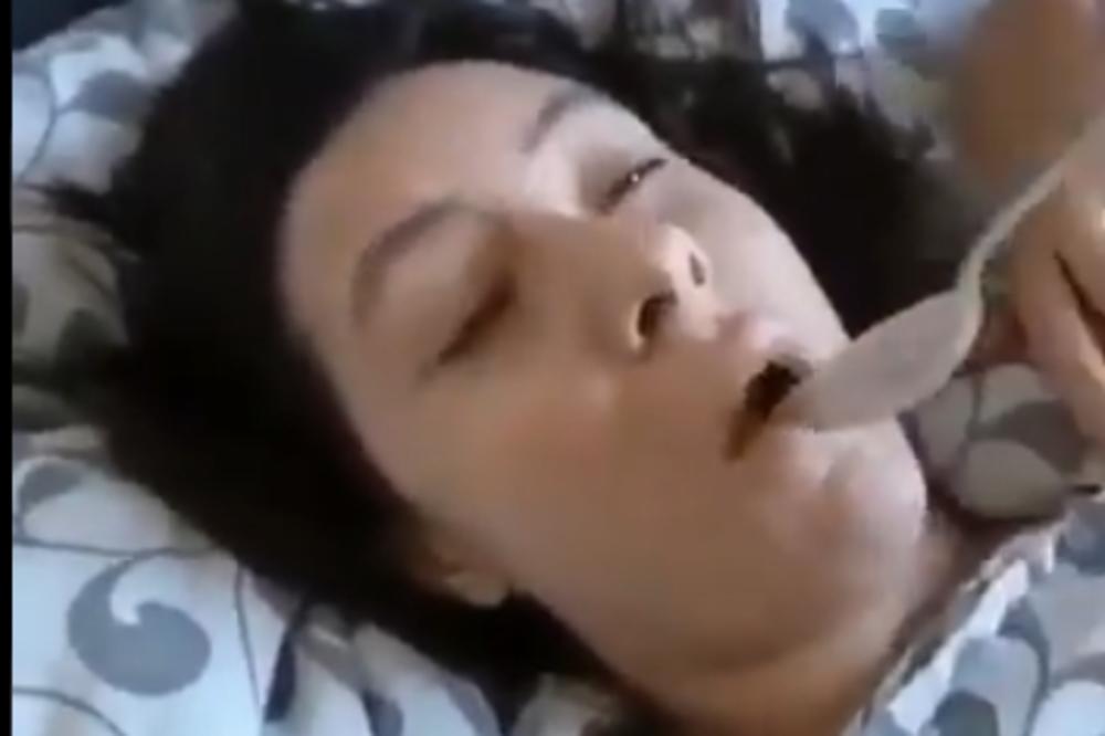 DOK JE SPAVALA, SUPRUZI JE U USTA STAVIO NEŠTO GADNO: Kad je ustala sačekao je još jedno NEPRIJATNO IZNENAĐENJE