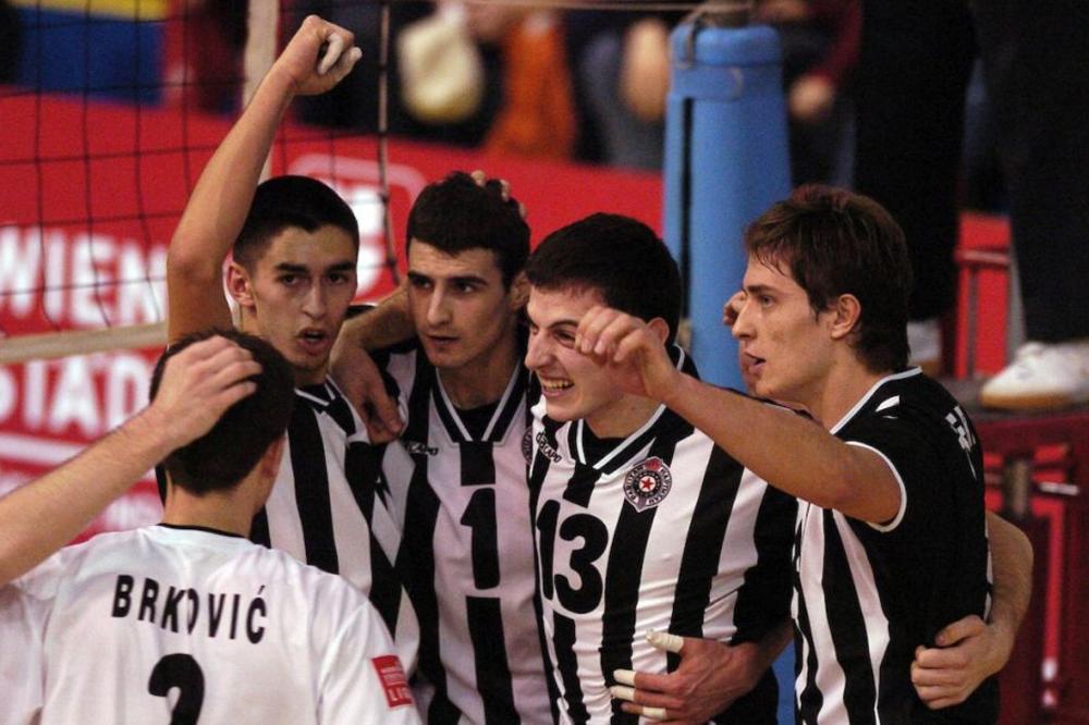 PARTIZAN IZBACIO ZVEZDU IZ KUPA: Crno-beli dva puta pobedili aktuelnog osvajača i ušli u polufinale!