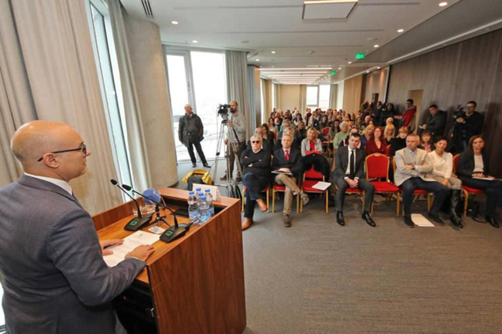 GRADONAČELNIK VUČEVIĆ: Naš zadatak je da ZAŠTITIMO svako DETE od te pošasti!