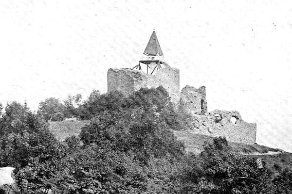 NAJVEĆE SRPSKE MISTERIJE KOJE SU OSTALE BEZ ODGOVORA: Napušteni rudnik, ukleti GRAD, grobovi s TAJNIM PORUKAMA