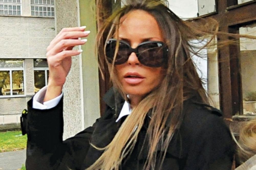 CRNA UDOVICA ZEMUNSKOG KLANA: Ko je FATALNA ANA zbog koje su se MAFIJAŠI međusobno POUBIJALI?