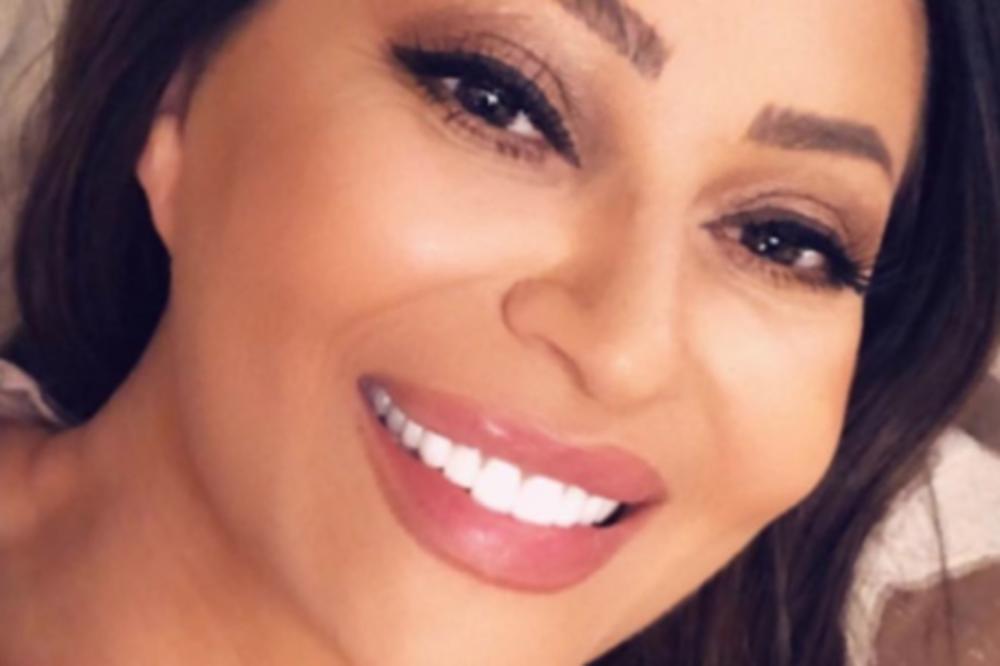 SRPSKA MAJKA KONAČNO PRIZNALA: Ceca otkrila svoj EMOTIVNI STATUS, a onda spomenula MLAĐEG PEVAČA i LUDU NOĆ!