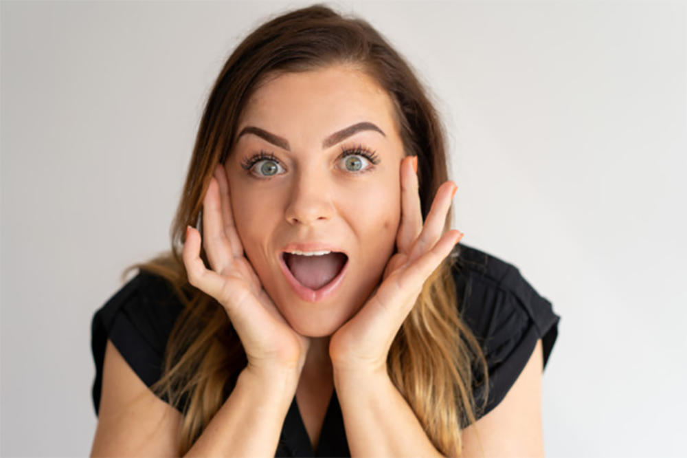 DISKRETNE, A EFEKTNE: Minđuše za svaku priliku – komplet od 9 pari za samo 690 rsd!