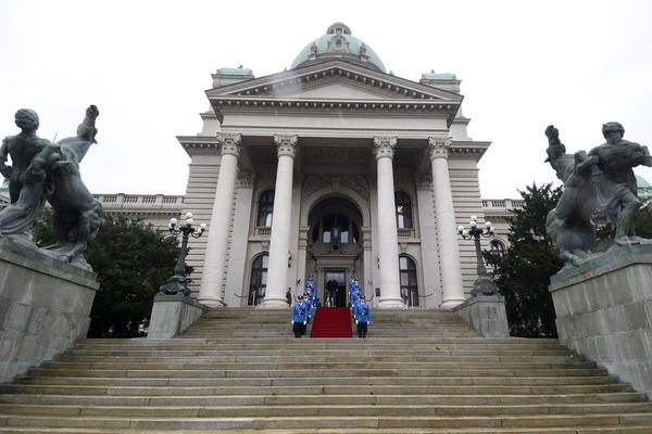 U SKUPŠTINI USVOJENI PREDLOZI ZA 2 VAŽNE IZBORNE PROMENE: Ovo će izmeniti naredne IZBORE!