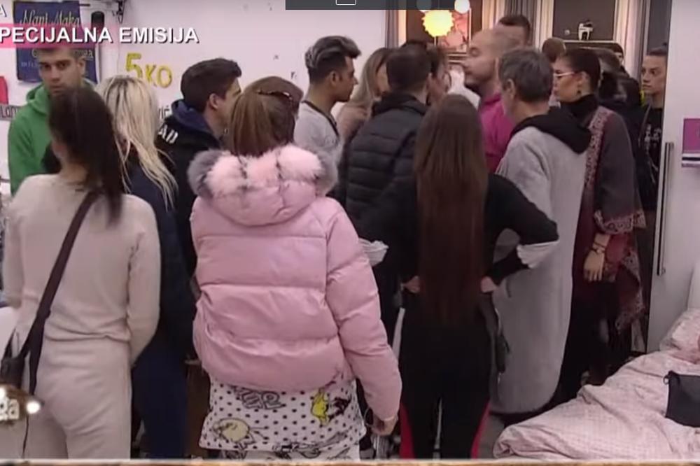 OVIM VAS OBAVEŠTAVAMO DA ONA MORA ODMAH DA NAPUSTI ZADRUGU: Posle pisma jedan zadrugar manje! (VIDEO)