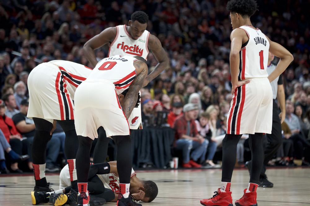 STRAVIČNA POVREDA NBA ZVEZDE: Amerika u suzama, ovo još nije viđeno! (VIDEO)