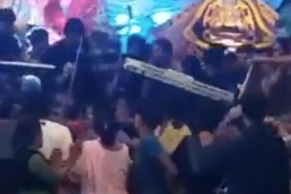 REKAO JE AAAA-HAAAA, A ONDA JE PALA CELA BINA: Pogledajte trenutak POTPUNOG HAOSA! (VIDEO)