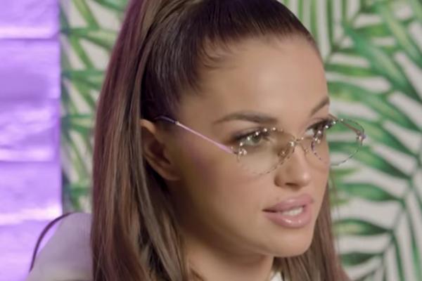 ŠTA SE DEŠAVA SA TEODOROM DŽEHVEROVIĆ? Promenila lični opis, a onda i PROPUŠILA, niko ne veruje KAKO SADA IZGLEDA!