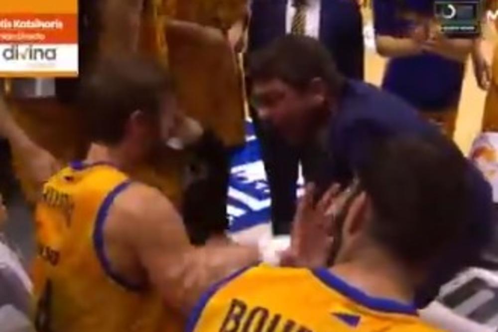 ŠAMARAO I ČUPAO IGRAČA: Košarkaška Evropa je zgrožena nasilničkim ponašanjem grčkog trenera u Španiji!